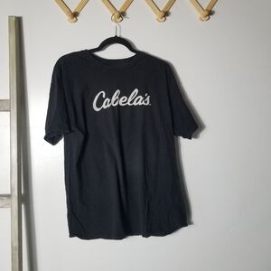 CABELA'S MEN'S BLACK WITH SILVER TEE SIZE LARGE